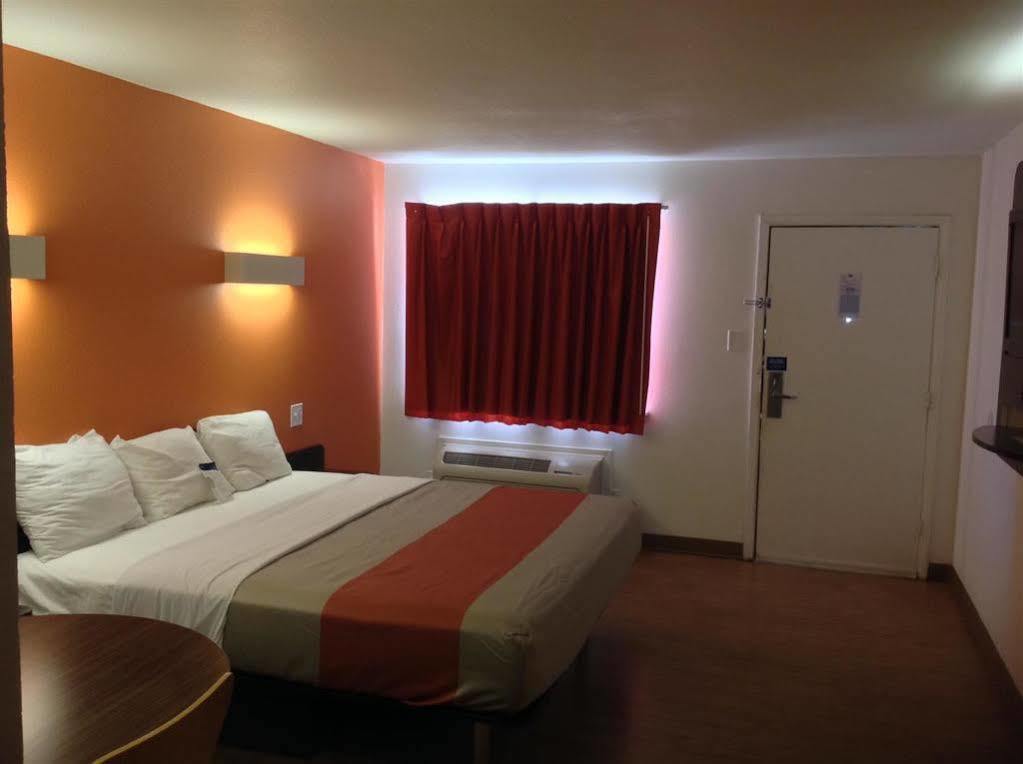 Motel 6-Wichita Falls, Tx - North Dış mekan fotoğraf